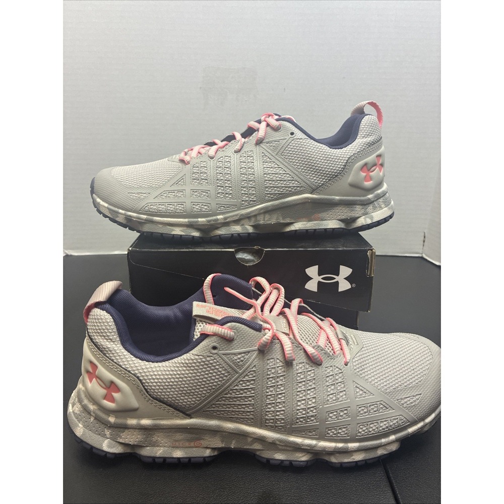 Under Armour 3024954 Women's UA Micro G Strikefast Shoes - Ghost Gray - Size 10